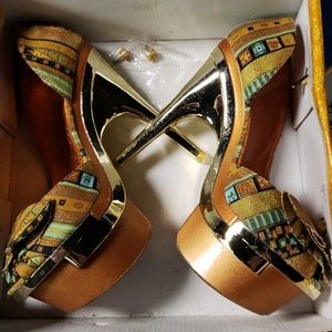 Mona Mia Collezione heels